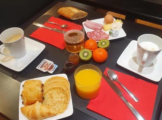 Etc...hotel - Hyper Centre ホテル 2*