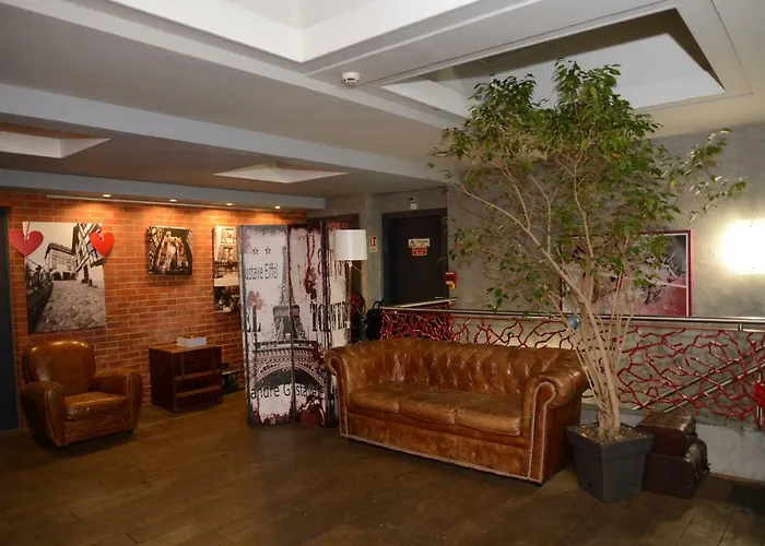 Etc...hôtel - Hyper Centre 2*